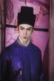 摸府尹大人柰子成瘾